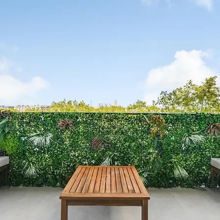 Magnifique Appartement- Eiffel View Boulogne-Billancourt